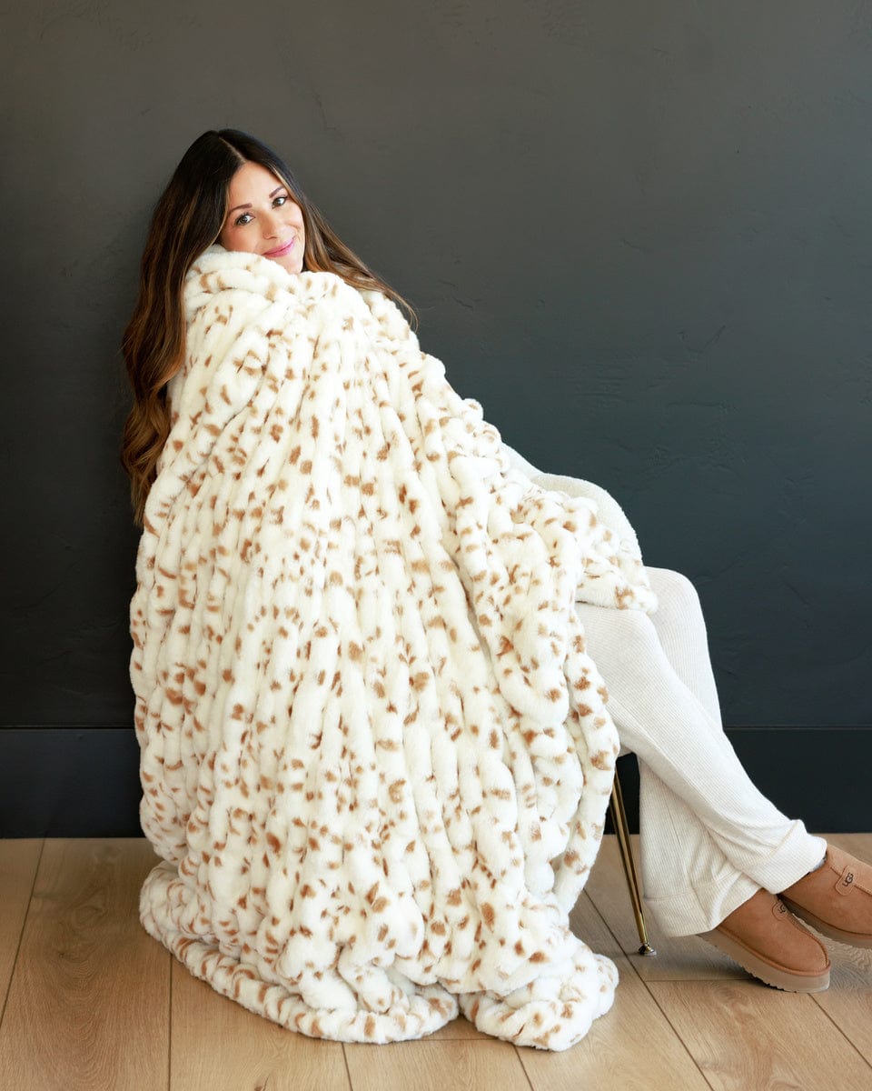 Hugs Spotted Fawn Blanket
