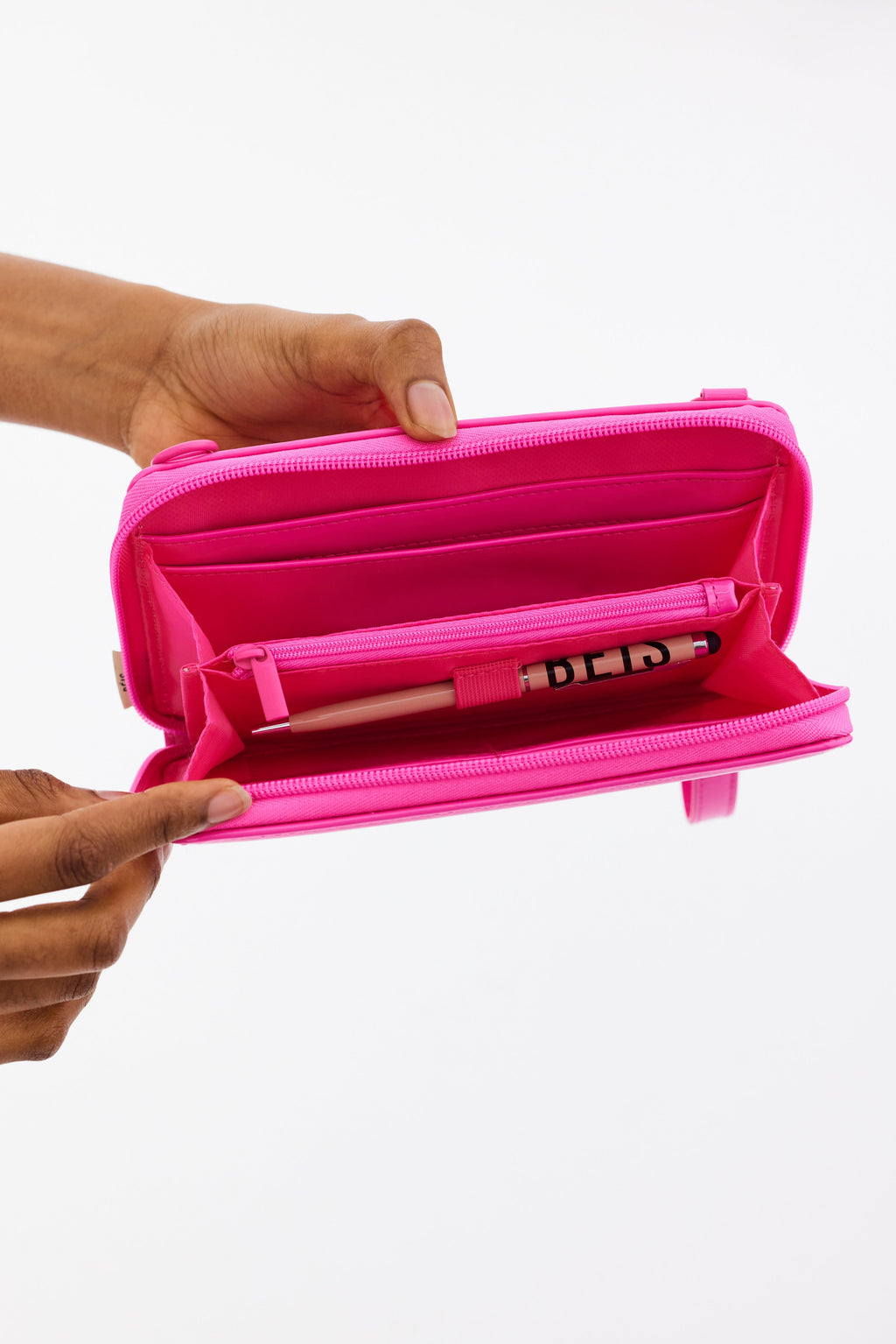 The Travel Wallet in Barbie? Pink