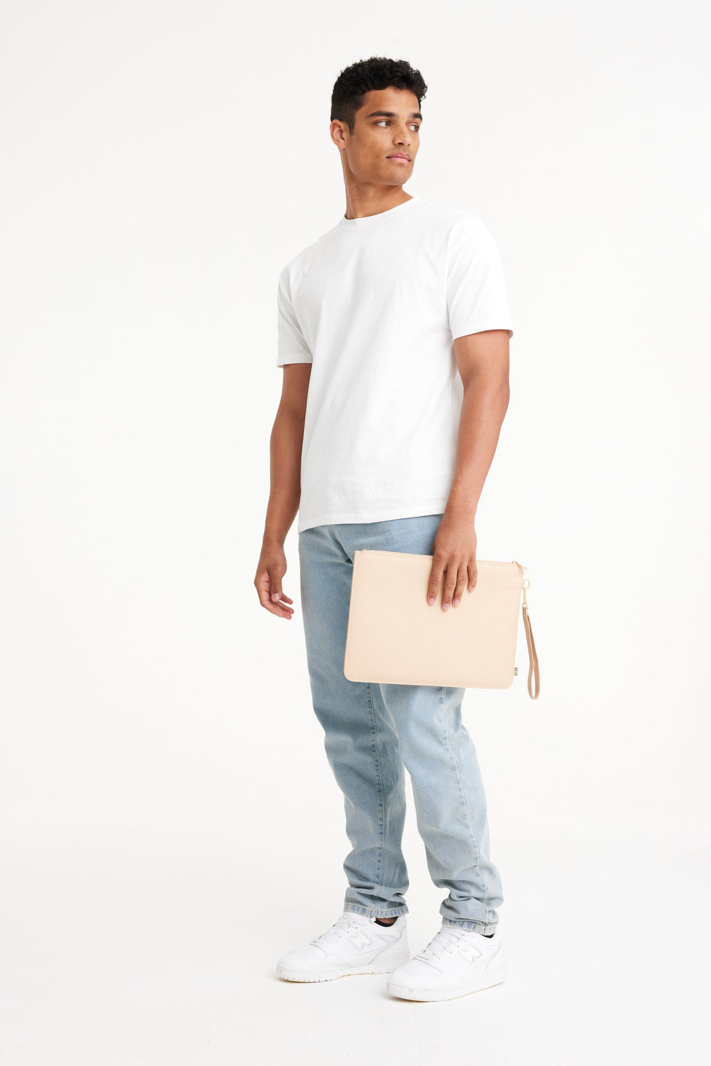 Resale The B�ISics Laptop Pouch in Beige