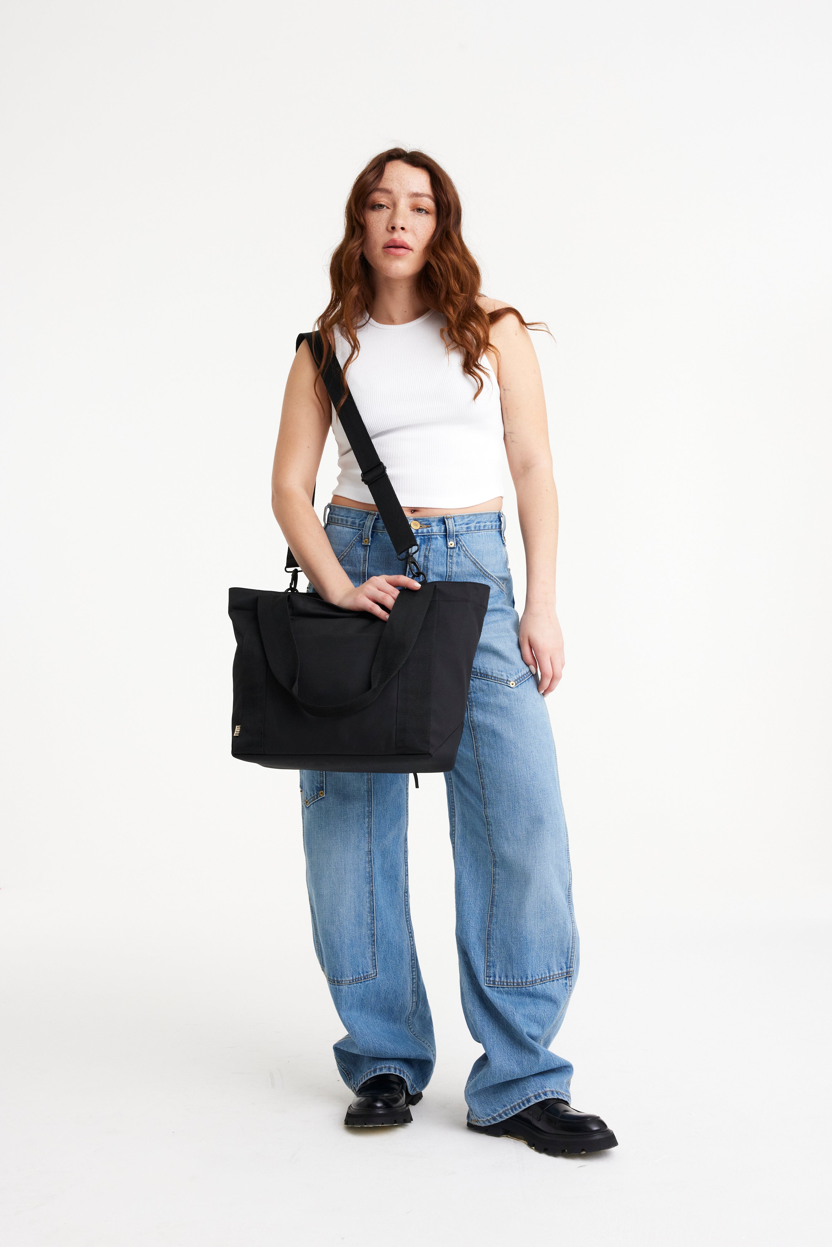 Resale The B�ISics Tote in Black