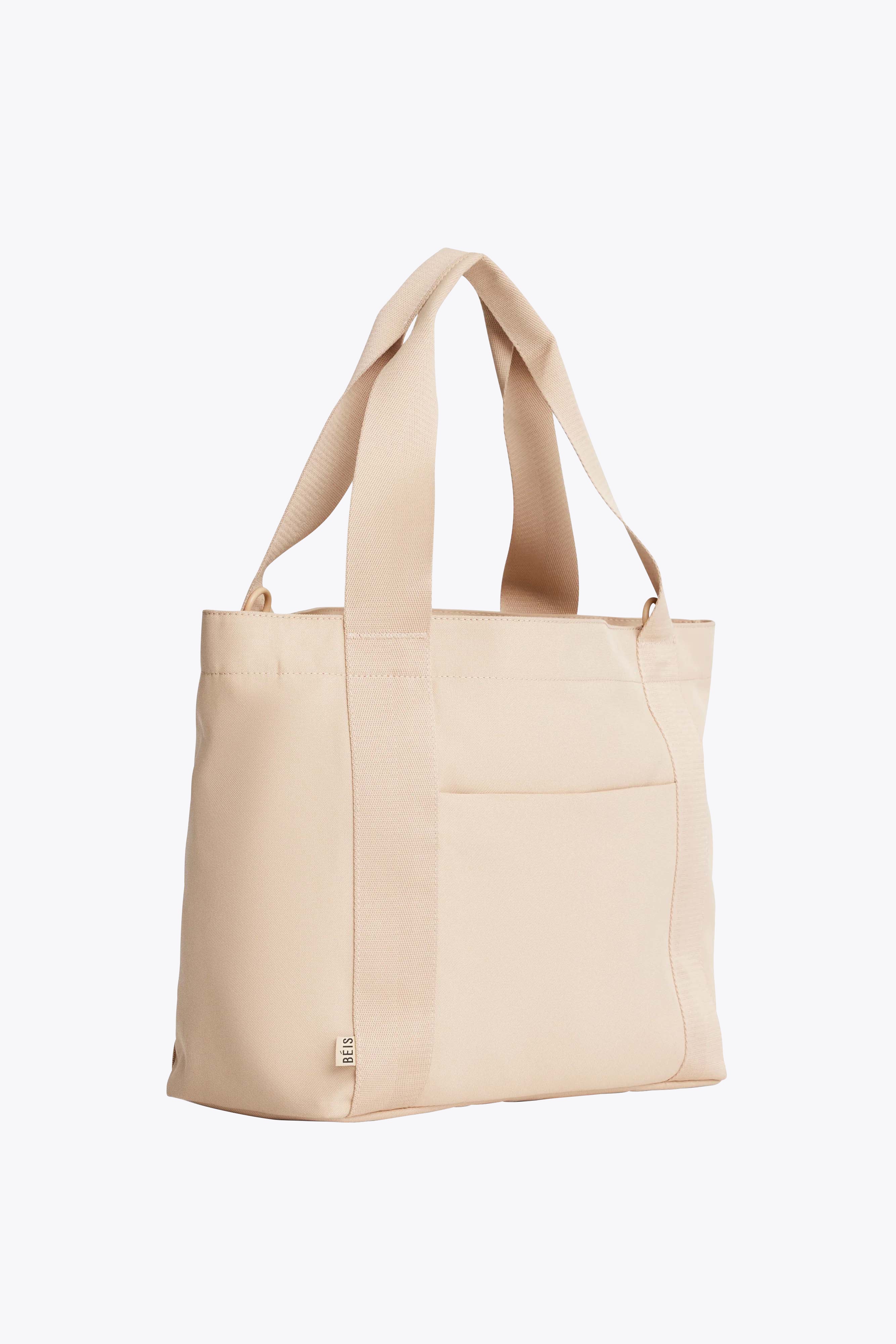 Resale The B�ISics Tote in Beige