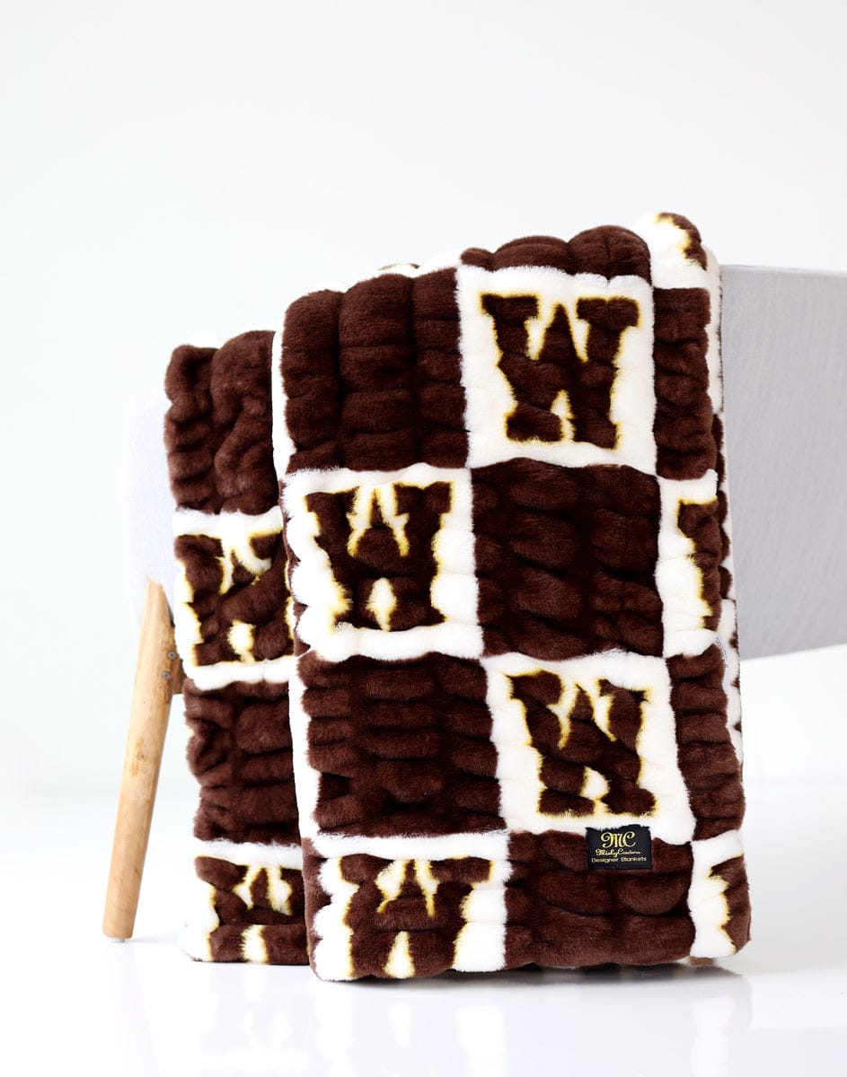 Wyoming Cowboys Blanket - Hugs
